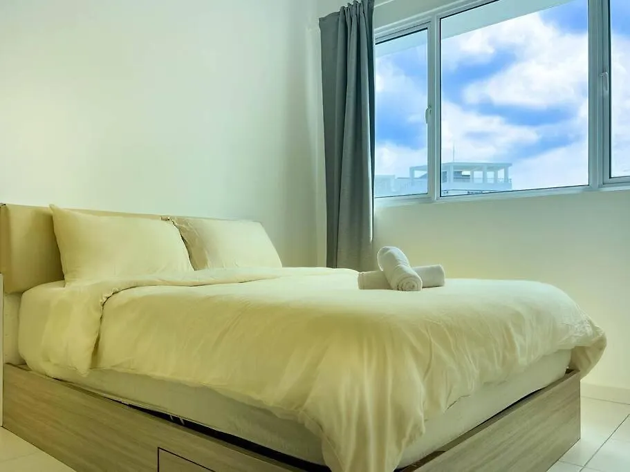 Modern Muji 3 Bedder Retreat W/ Netflix/ Fast Wifi Apartment Tanjung Tokong